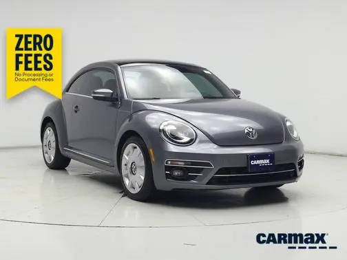 2019 Volkswagen Beetle SE FWD photo