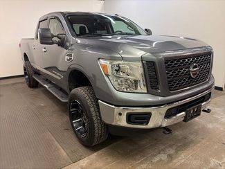 2019 Nissan Titan XD SV 4WD photo
