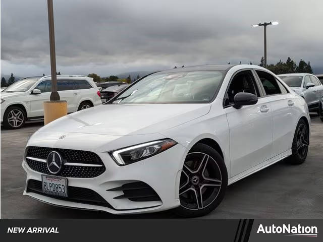 2019 Mercedes-Benz A-Class A 220 FWD photo