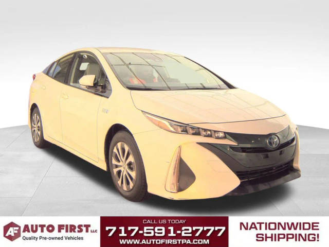 2020 Toyota Prius Prime XLE FWD photo