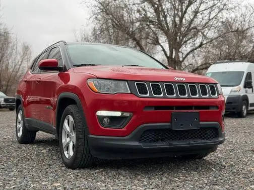 2019 Jeep Compass Latitude FWD photo