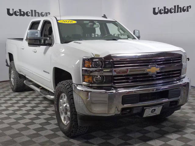 2016 Chevrolet Silverado 2500HD LT 4WD photo