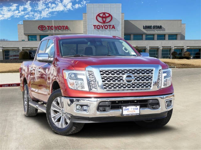 2018 Nissan Titan SL 4WD photo