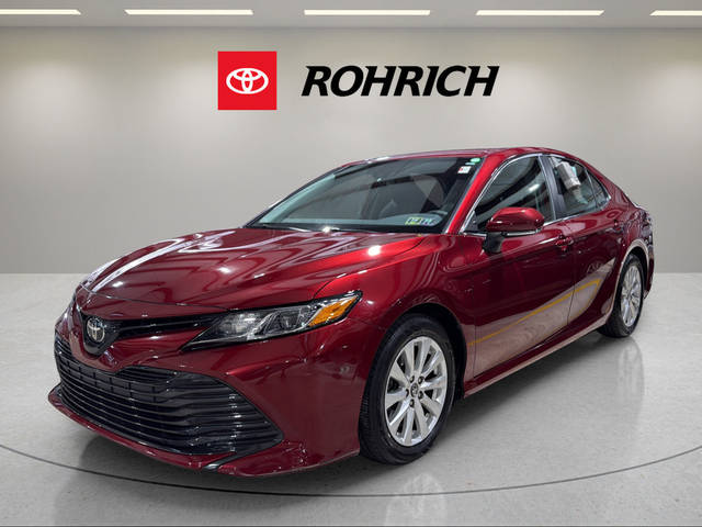 2019 Toyota Camry LE FWD photo