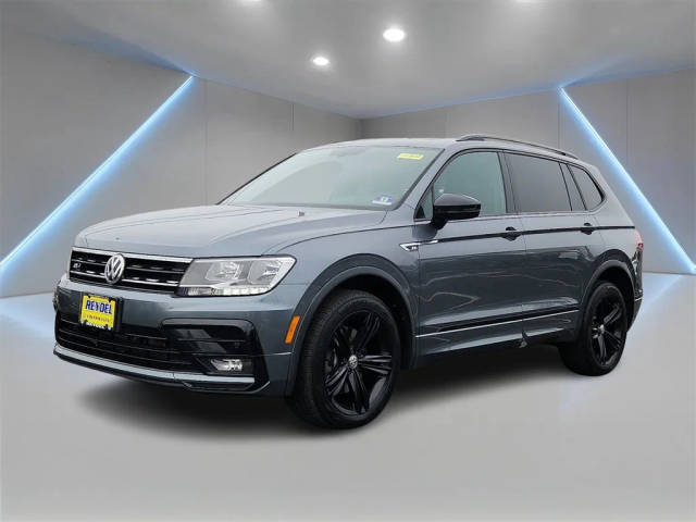 2019 Volkswagen Tiguan SEL R-Line Black AWD photo