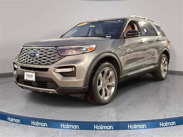 2020 Ford Explorer Platinum 4WD photo
