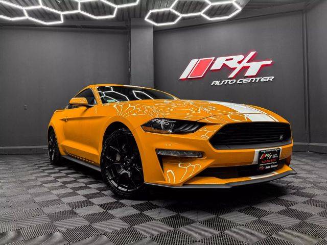 2019 Ford Mustang EcoBoost RWD photo