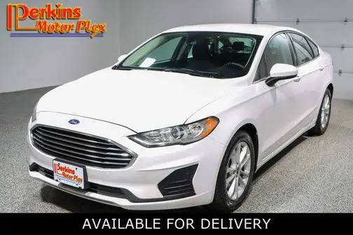 2019 Ford Fusion SE FWD photo