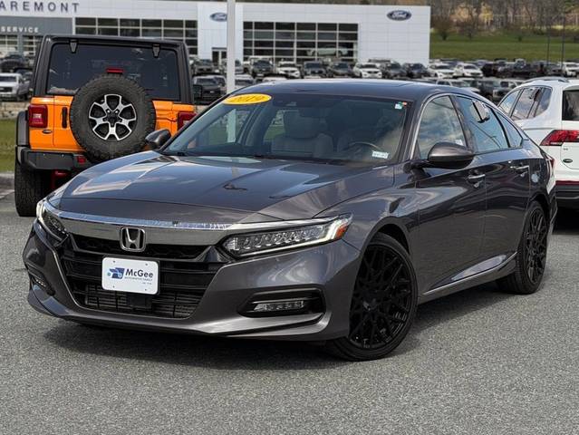 2019 Honda Accord Touring 2.0T FWD photo