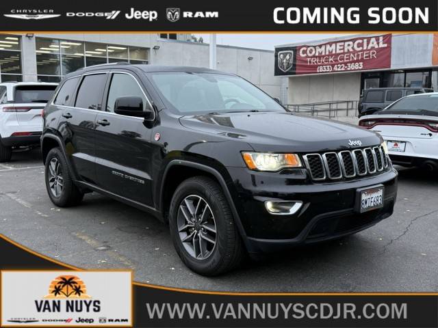 2019 Jeep Grand Cherokee Laredo E RWD photo