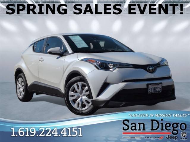 2019 Toyota C-HR LE FWD photo