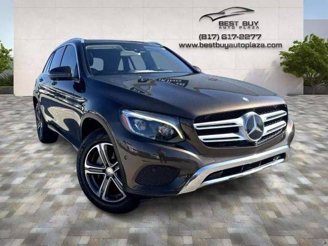 2016 Mercedes-Benz GLC-Class GLC 300 AWD photo