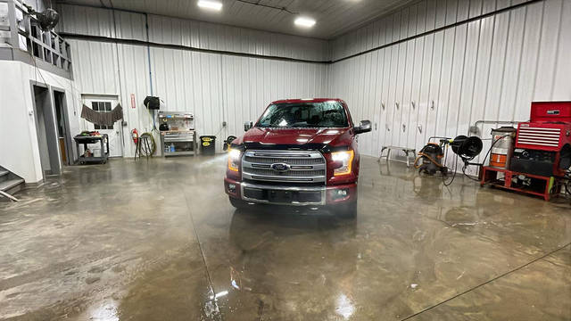 2017 Ford F-150 Platinum 4WD photo