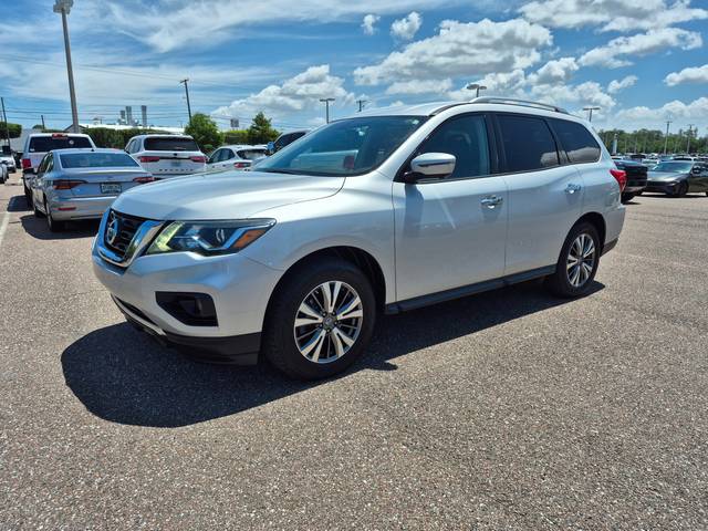 2019 Nissan Pathfinder SL FWD photo