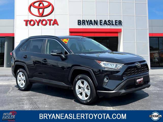 2019 Toyota RAV4 XLE AWD photo