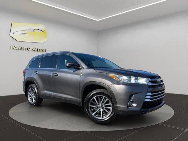 2019 Toyota Highlander XLE AWD photo