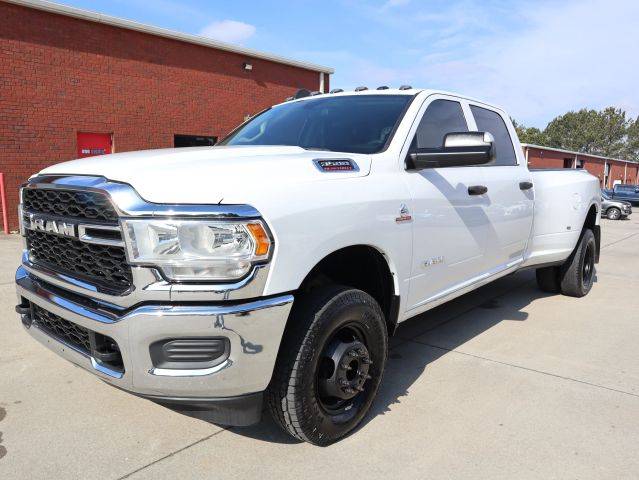 2019 Ram 3500 Tradesman 4WD photo
