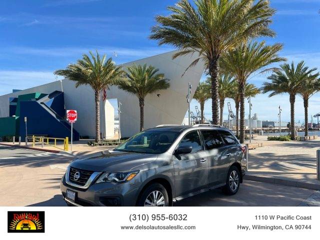 2019 Nissan Pathfinder S FWD photo