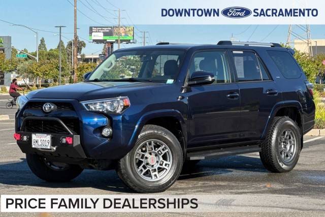 2019 Toyota 4Runner SR5 Premium 4WD photo