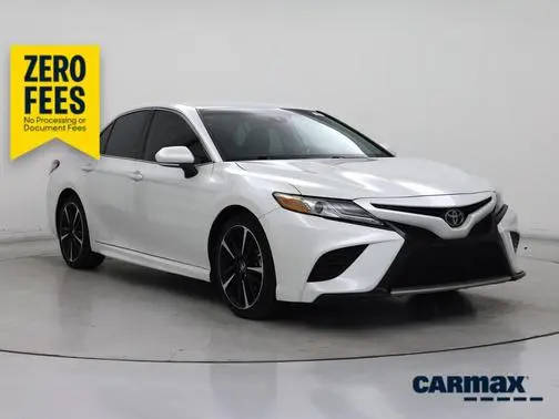 2019 Toyota Camry XSE FWD photo
