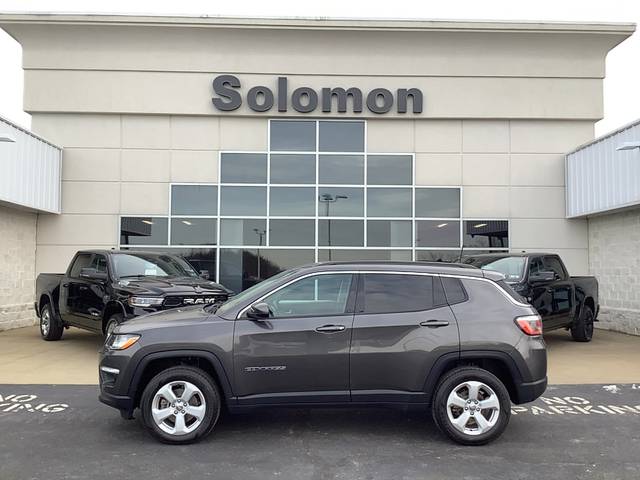 2019 Jeep Compass Latitude 4WD photo