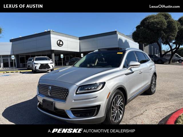 2019 Lincoln Nautilus Reserve FWD photo