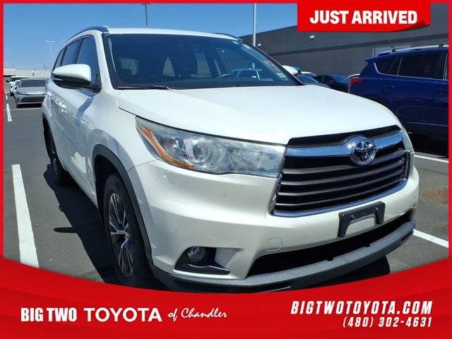 2016 Toyota Highlander XLE AWD photo
