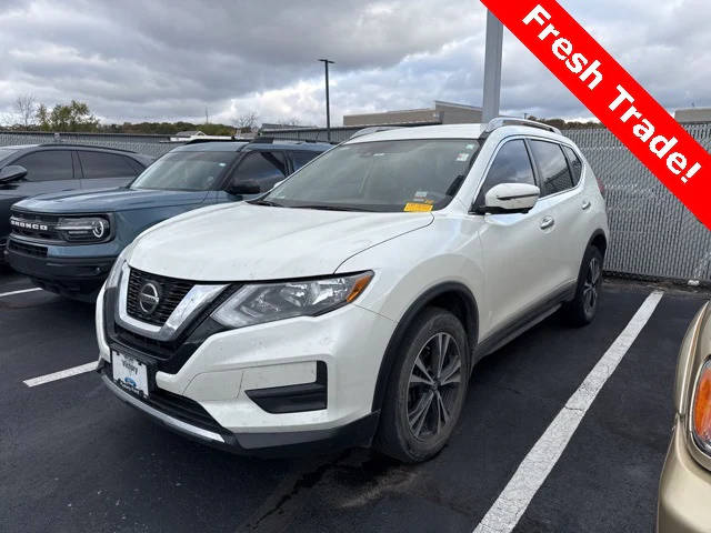 2019 Nissan Rogue SV AWD photo