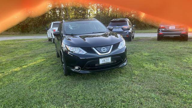 2018 Nissan Rogue Sport SL AWD photo