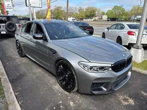 2019 BMW M5  AWD photo