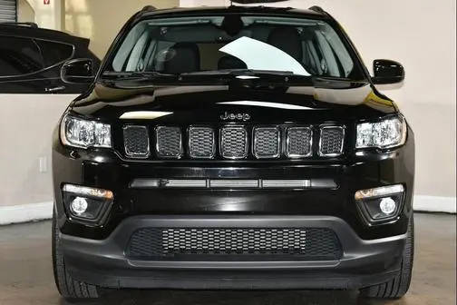 2019 Jeep Compass Latitude FWD photo