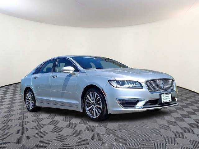 2019 Lincoln MKZ Hybrid Standard FWD photo