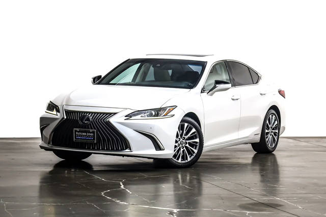 2019 Lexus ES ES 300h FWD photo