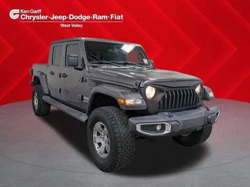 2020 Jeep Gladiator Overland 4WD photo