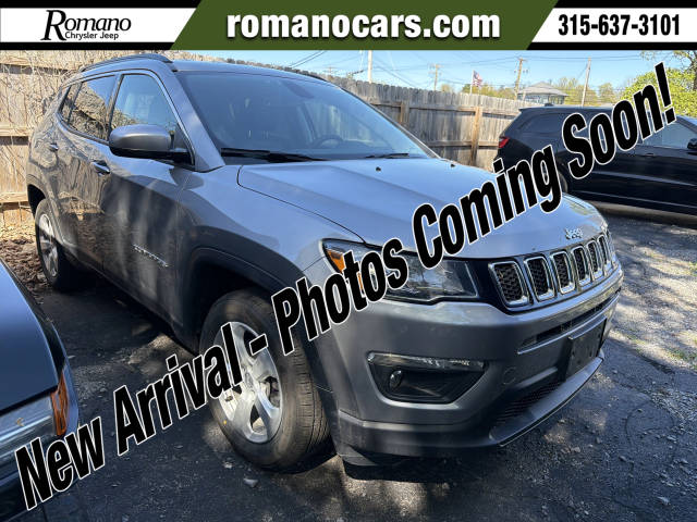 2019 Jeep Compass Latitude 4WD photo