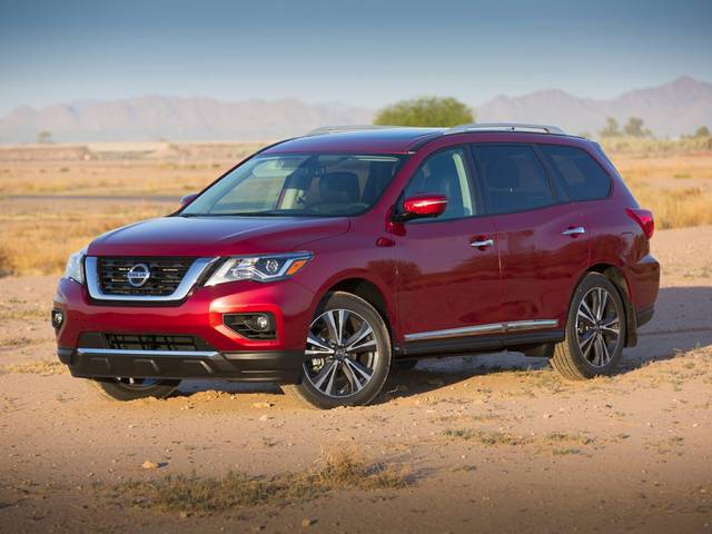 2018 Nissan Pathfinder SV 4WD photo