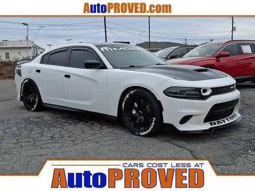 2019 Dodge Charger Scat Pack RWD photo