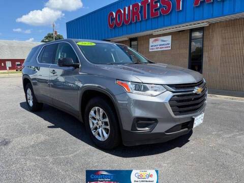 2020 Chevrolet Traverse LS FWD photo