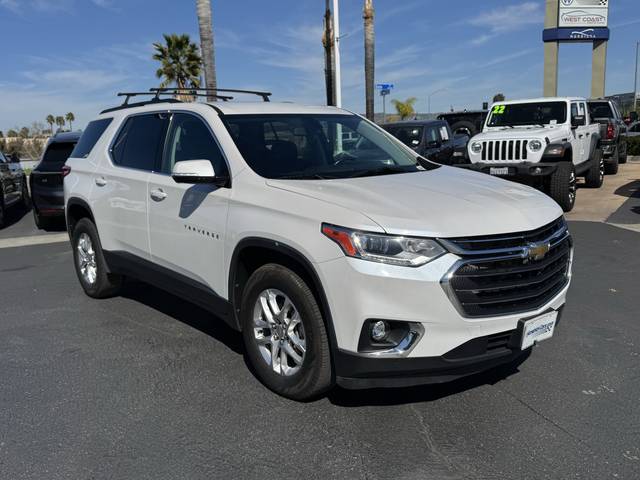 2020 Chevrolet Traverse LT Cloth FWD photo