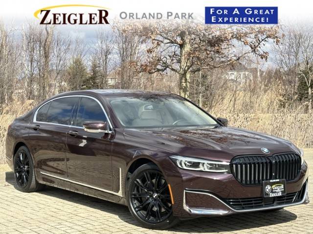 2020 BMW 7 Series 740i RWD photo
