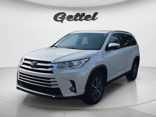 2019 Toyota Highlander XLE FWD photo