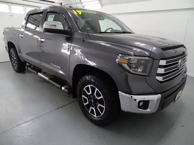 2019 Toyota Tundra Limited 4WD photo