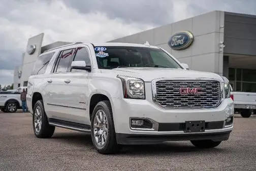 2020 GMC Yukon XL Denali RWD photo