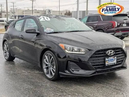 2020 Hyundai Veloster 2.0 Premium FWD photo