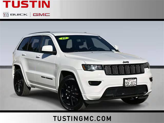 2019 Jeep Grand Cherokee Altitude RWD photo