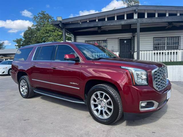 2019 GMC Yukon XL Denali RWD photo