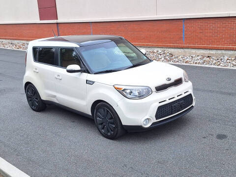 2015 Kia Soul ! FWD photo