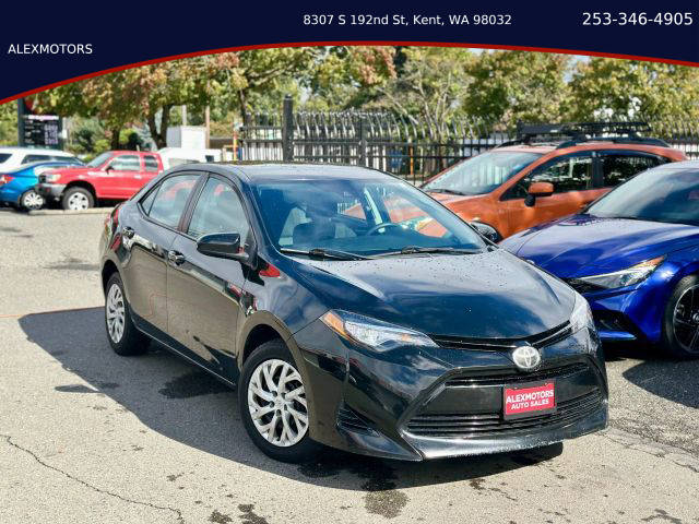 2017 Toyota Corolla LE FWD photo