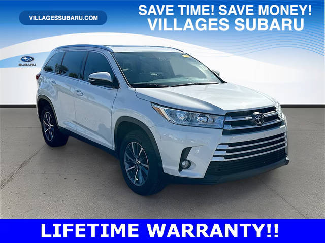 2019 Toyota Highlander XLE FWD photo