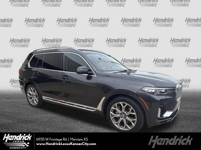2019 BMW X7 xDrive40i AWD photo